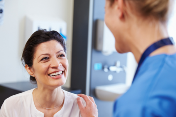Dr-Talking-to-Patient-600×400